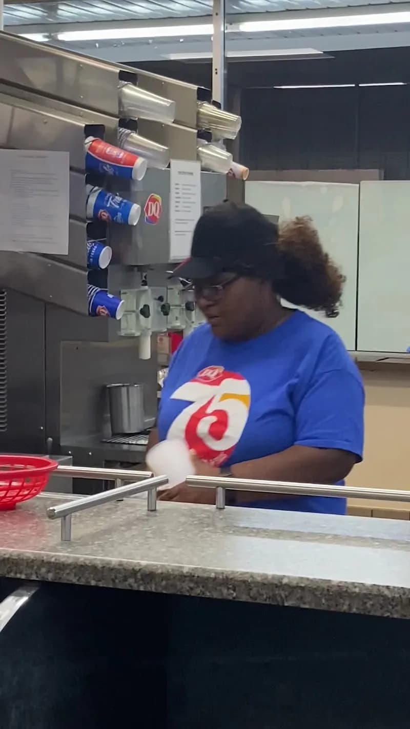 View of Dairy Queen in Windcrest, TX