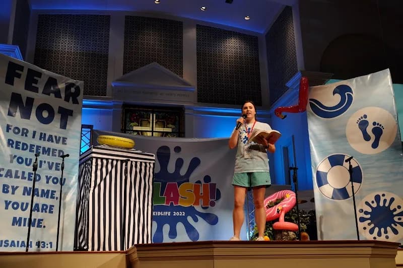 View of Dawson Memorial Baptist Church in Homewood, AL