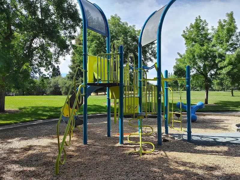 Del Campo Park park in Carmichael, CA