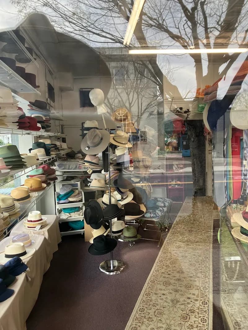 View of Del Ray Farm Market in Alexandria, VA