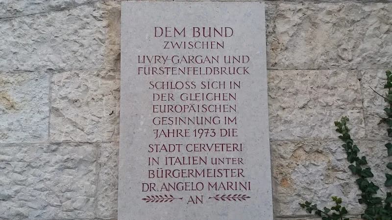 View of Denkmal zur Stadterhebung in Fürstenfeldbruck, BY