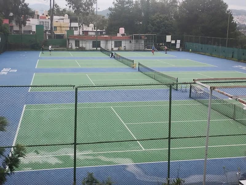 View of Deportivo Tlalnepantla in Tlalnepantla, Edomex