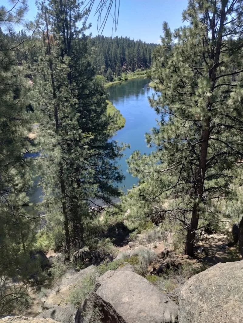 View of Deschutes River Trail in Bend, OR