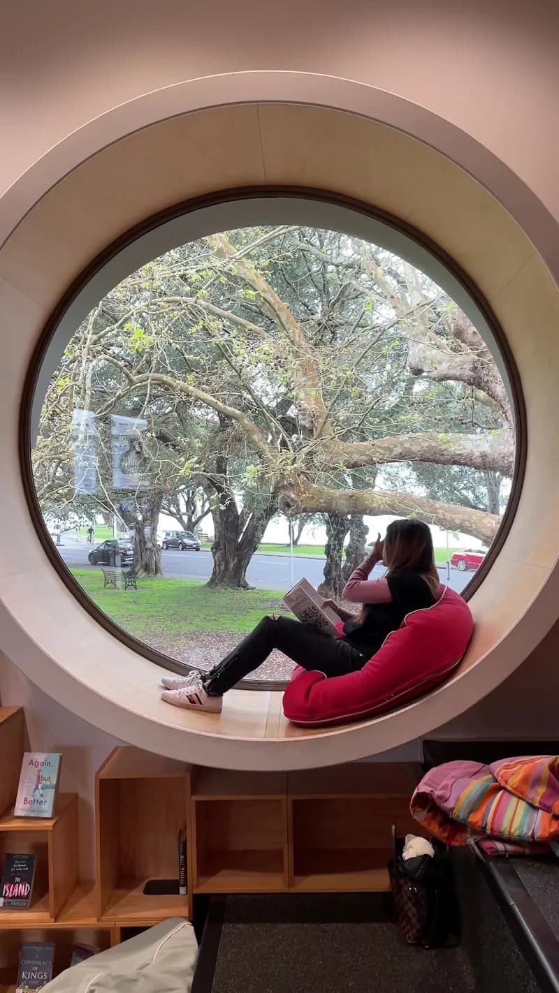 View of Devonport Library in Devonport, AKL