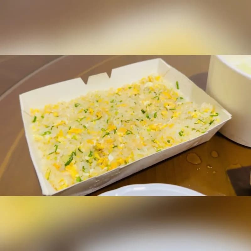 View of Din Tai Fung in Xin店區, NTC