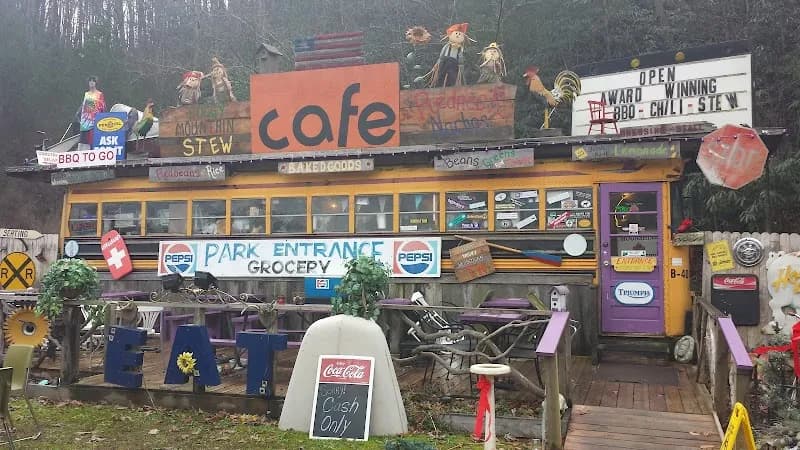 Doc's 321 Cafe Barbeque in Cosby, TN