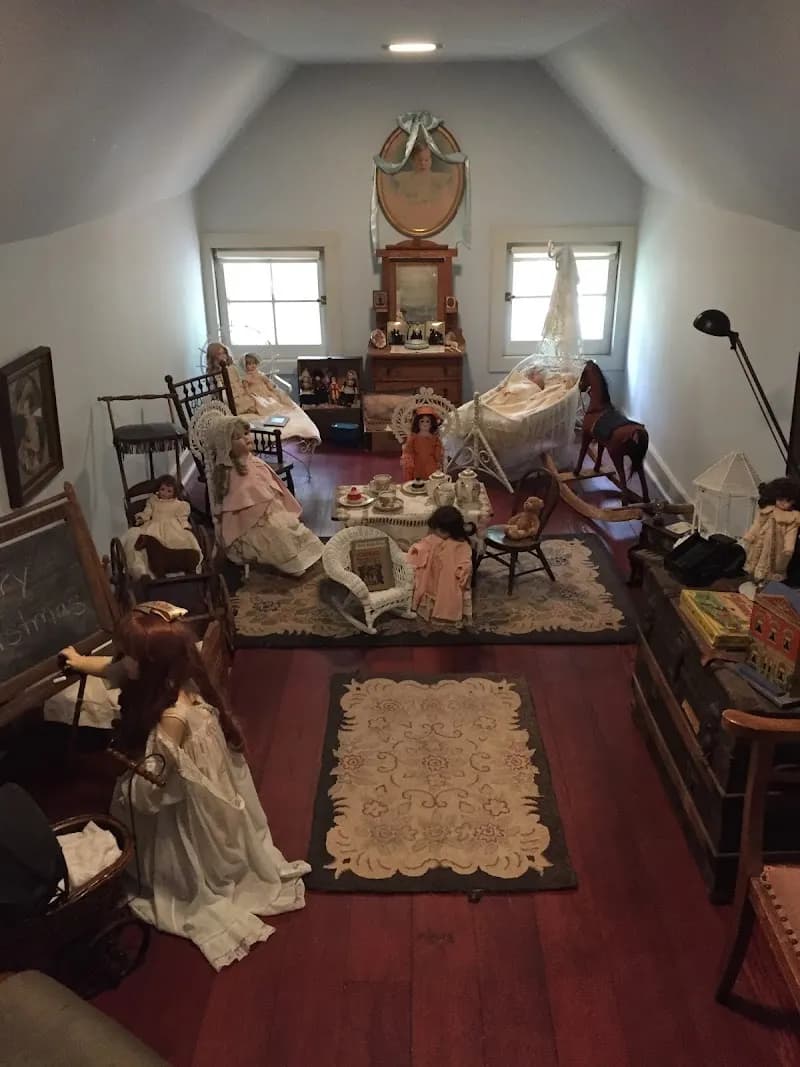 View of Doctor's House Museum and Gazebo in Glendale, CA