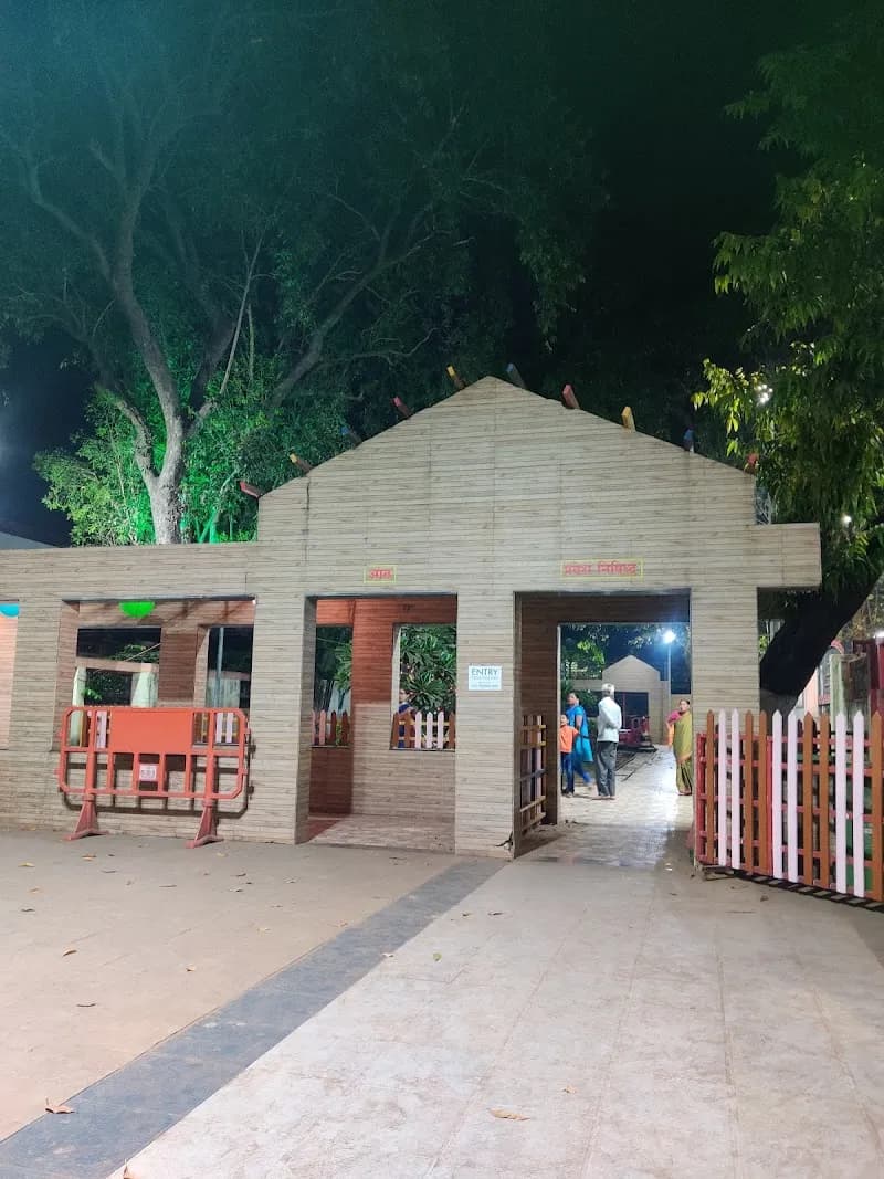 View of Dombivali Lake Garden in Dombivali, MH