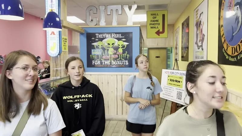 View of Donut Hole Bakery Cafe in Orange Beach, AL