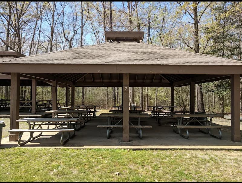 Dorey Park and Recreation Center park in Lakeside, VA