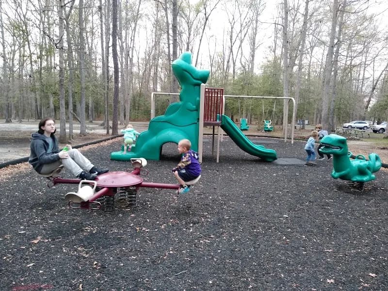 View of Dorey Park and Recreation Center in Lakeside, VA