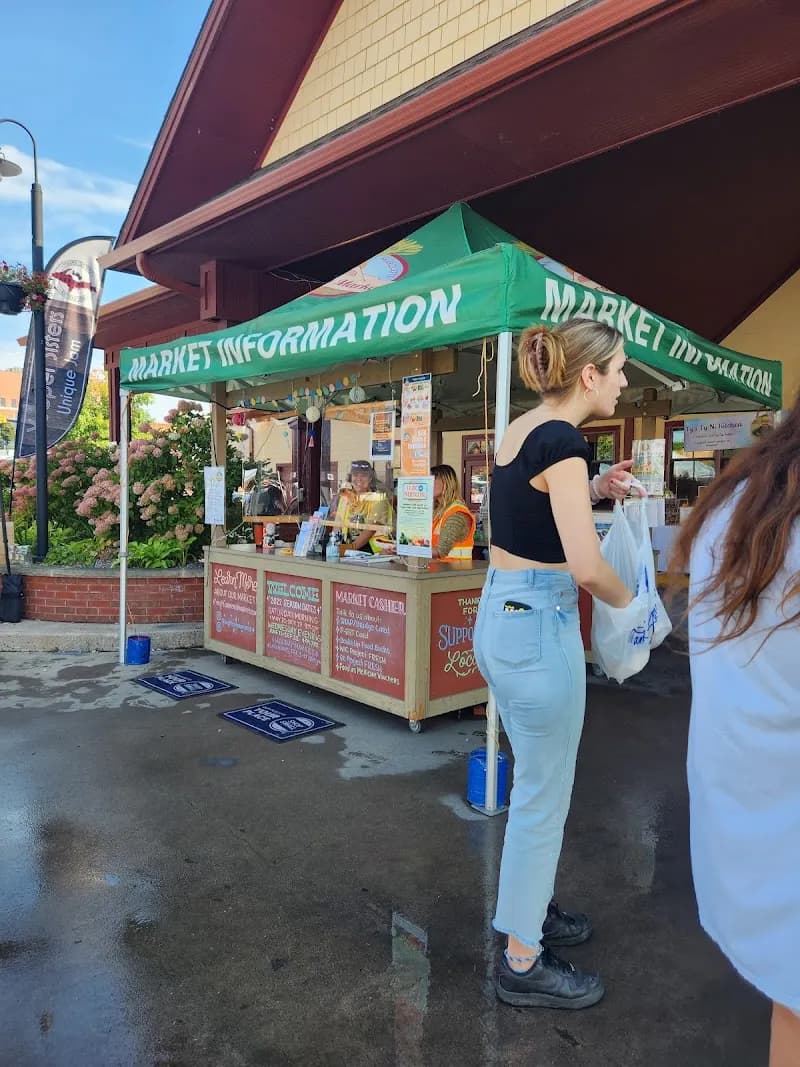 Downtown Marquette Farmers Market farmers market in Marquette, MI