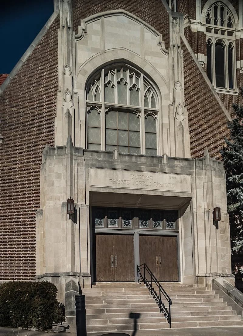 View of Dundee Presbyterian Church (Omaha, USA) in Dundee, NE