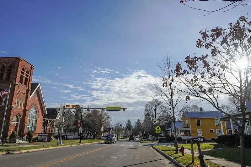 View of East Main Street in Reynoldsburg, OH