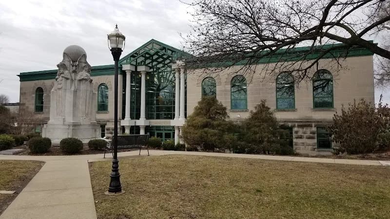 Edwardsville Public Library library in Edwardsville, IL
