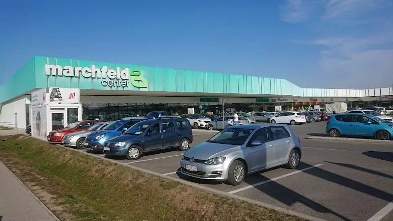 Einkaufszentrum Groß-Enzersdorf Food Court restaurant in Groß-Enzersdorf, VIE