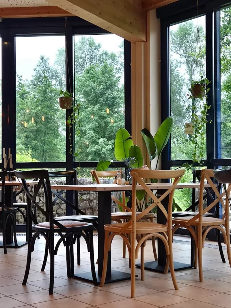 Eiscafe Seekirchen ice cream in Seekirchen am Wallersee, Salzburg