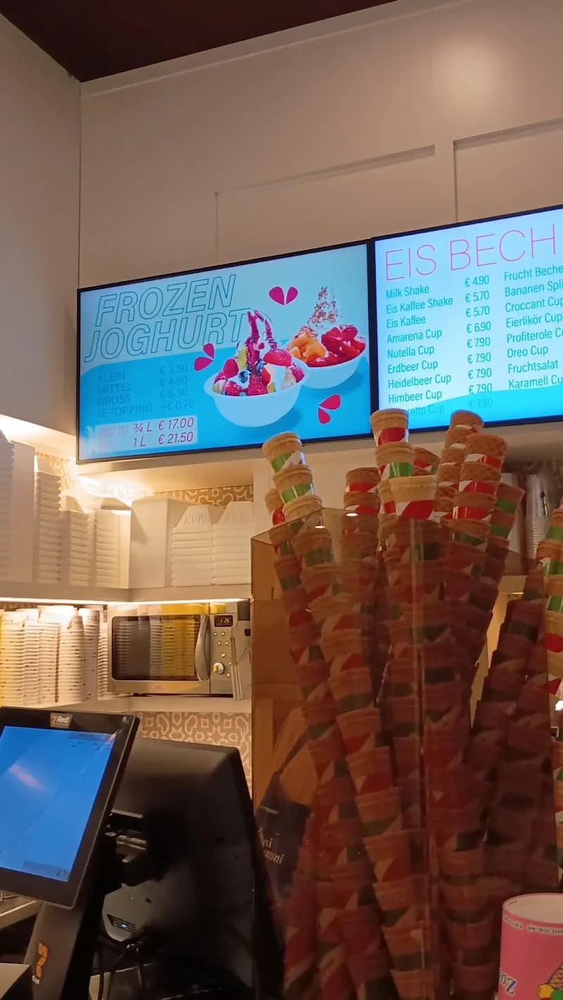 View of Eissalon Zanoni & Zanoni in Döbling, VIE