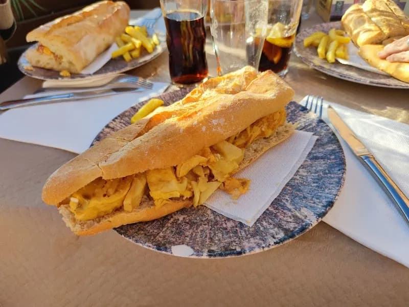 View of El Bosque in Paterna, V