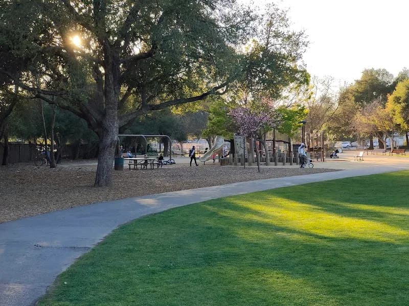 El Quito Park park in Monte Sereno, CA