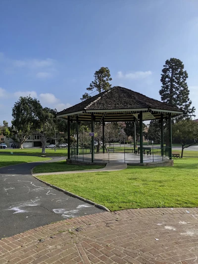 View of El Segundo Public Library in El Segundo, CA