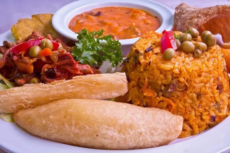 View of El Trapiche Restaurant in Ancón, PA