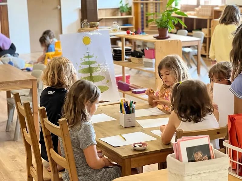 Escola Natura - Educació Montessori school in Castellbisbal, CT