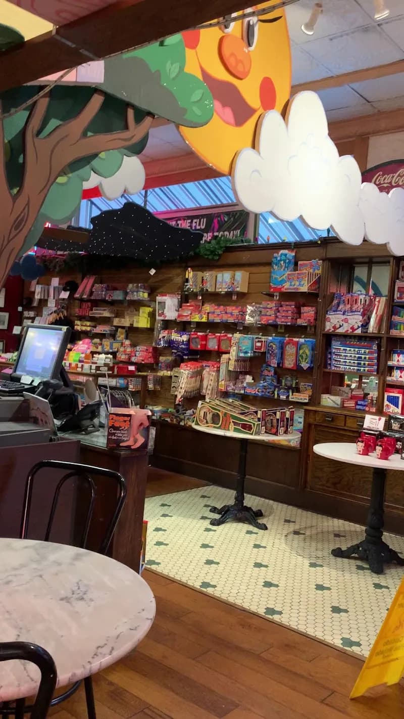 View of Fair Oaks Pharmacy and Soda Fountain in Pasadena, CA