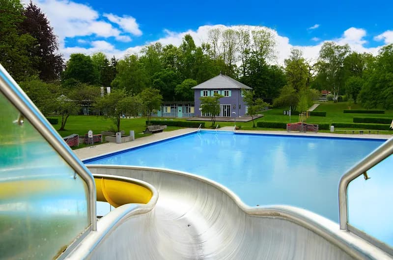 Familienbad Dachau swimming pool in Dachau, BY
