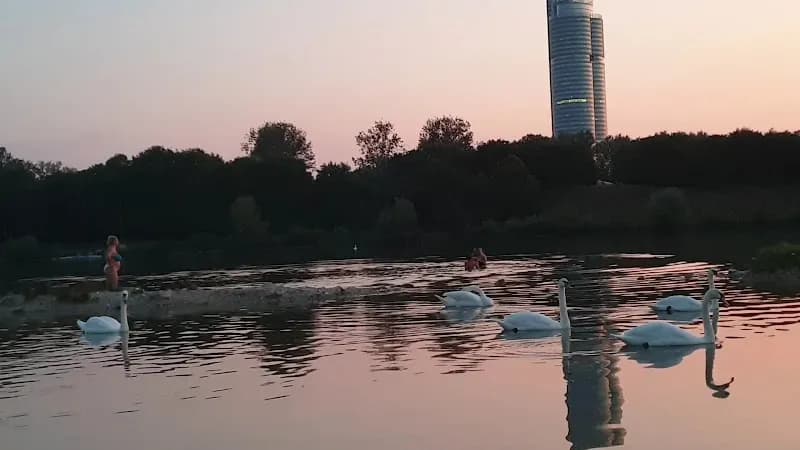 View of Familienbadestrand Neue Donau in Strebersdorf, VIE