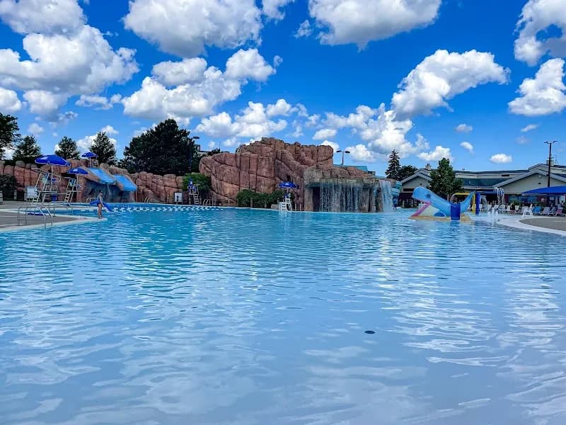 Family Aquatic Center at Heritage Park water park in Glenview, IL