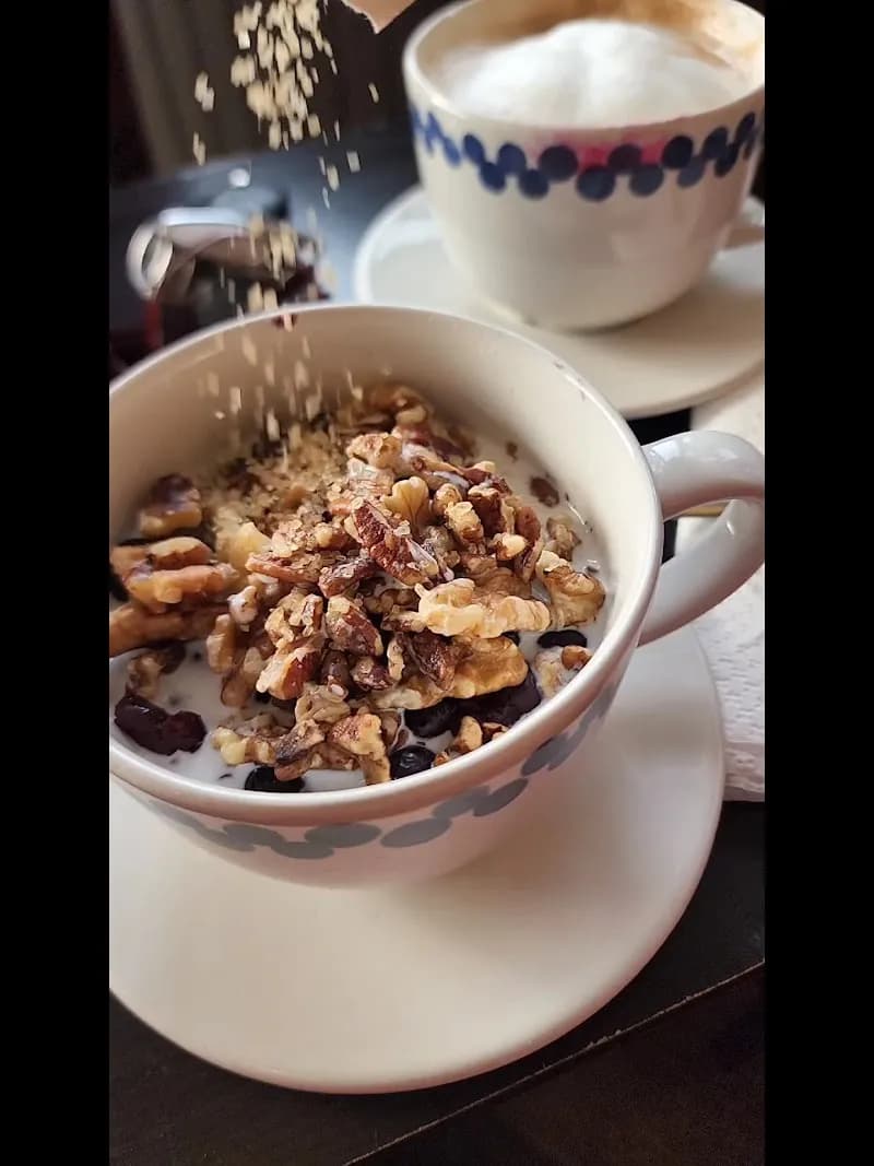 View of Farmhouse Coffee and Ice Cream in Grosse Pointe, MI
