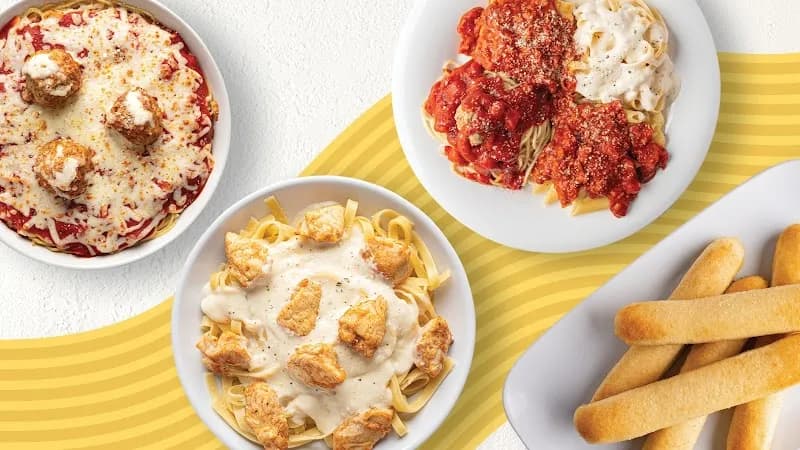 View of Fazoli's in Chesapeake, VA