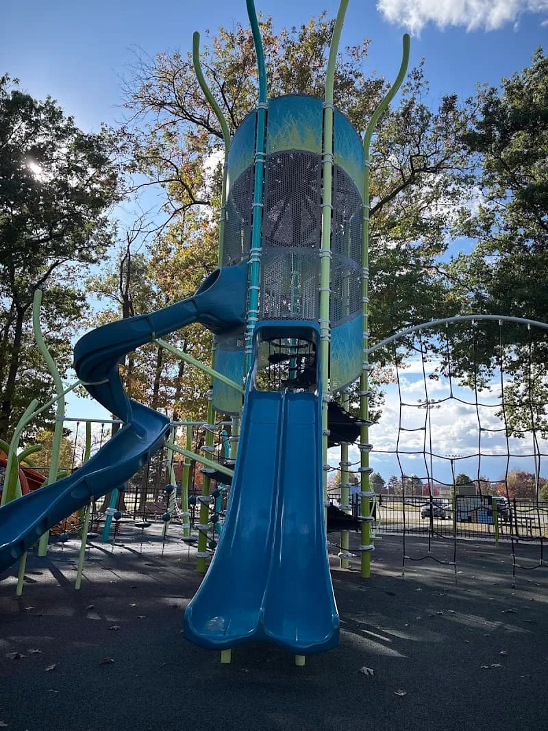 Ford Woods Park park in Dearborn, MI