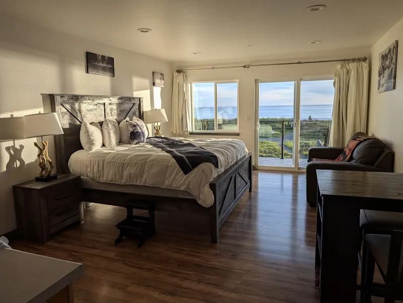 View of Forks Hotel Park in Orchard Park, NY