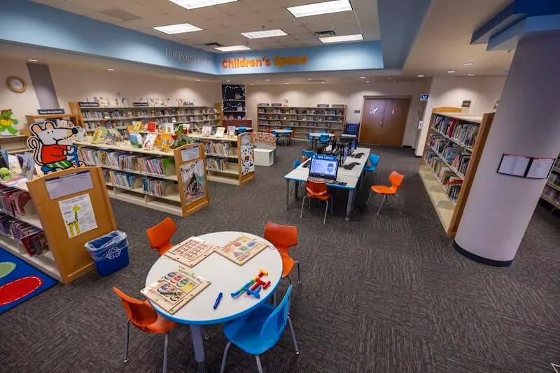 View of Fountain Hills Library in Fountain Hills, AZ