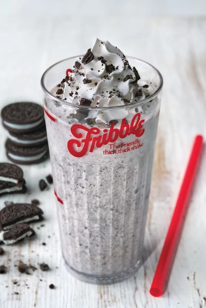 View of Friendly's in Atkinson, NH