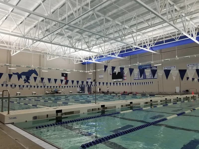 Friendswood ISD Natatorium «The Wave» swimming pool in Friendswood, TX