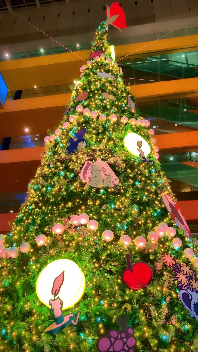 View of Futako-Tamagawa Rise Shopping Center in Setagaya, Tokyo