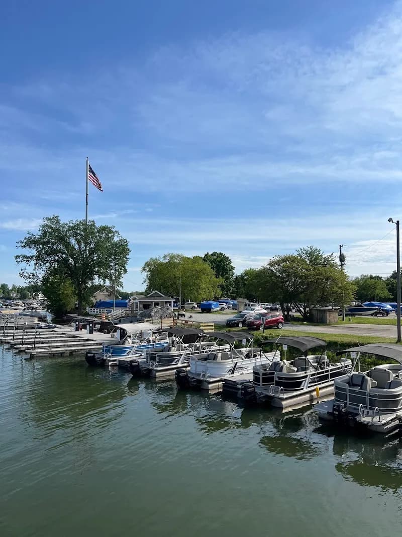 Geist Marina storage in McCordsville, IN