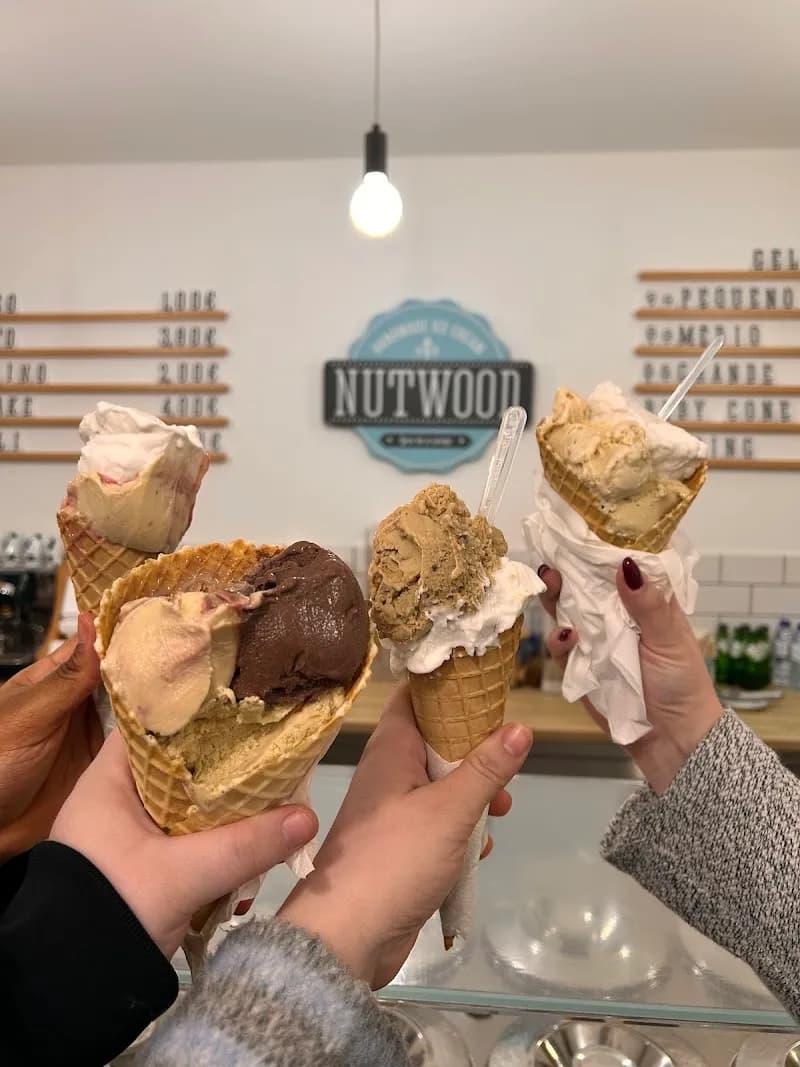 View of Gelataria Ericeira in Ericeira, Mafra