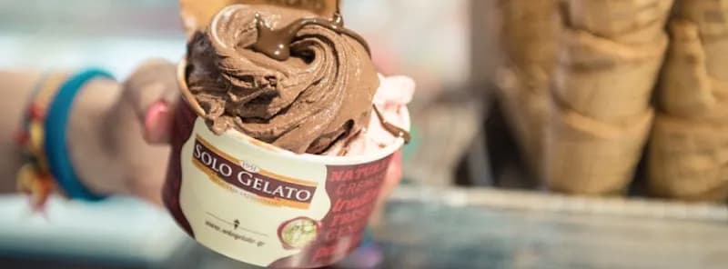 View of Gelateria Artigianale Maroussi in Marousi, AT