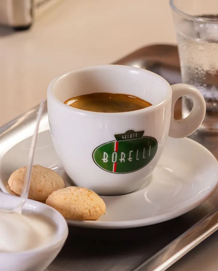 View of Gelateria Dolce Vita in Alphaville, SP