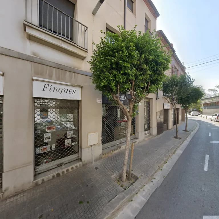 View of Gelateria Francesca in Sant Feliu de Llobregat, CT