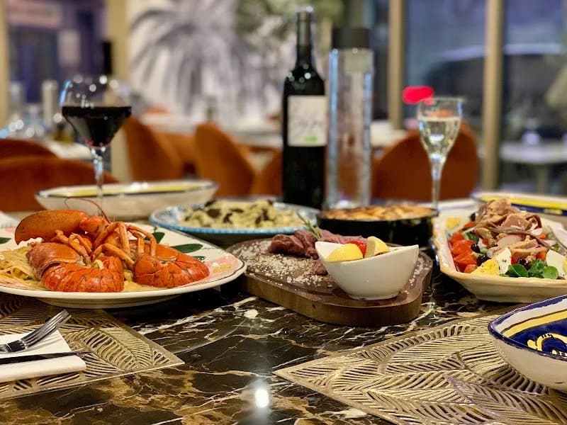 View of Gelateria Le Sucre Salé in Golfe-Juan, PACA