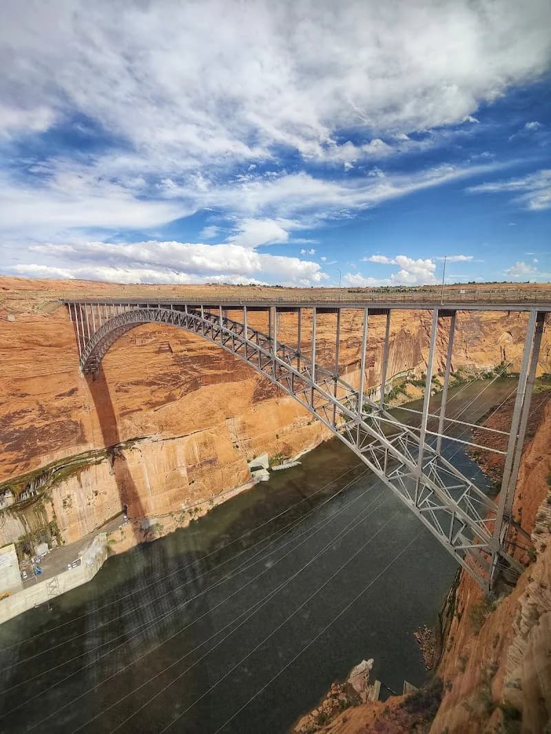 Glen Canyon Dam bridge in Page, AZ
