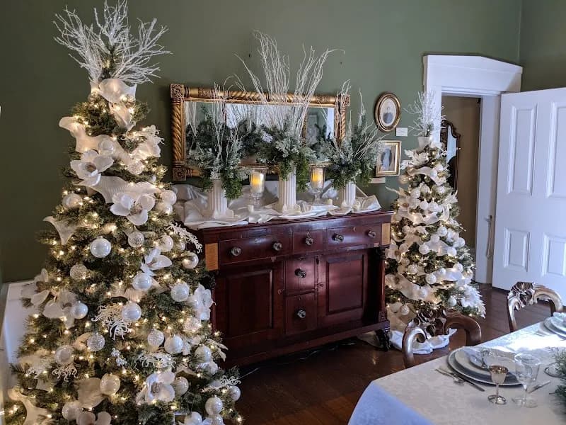 View of Glendower Historic Mansion and Arboretum in Lebanon, OH