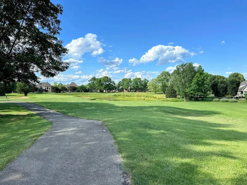 View of GlenOaks Country Club in Anchorage, KY