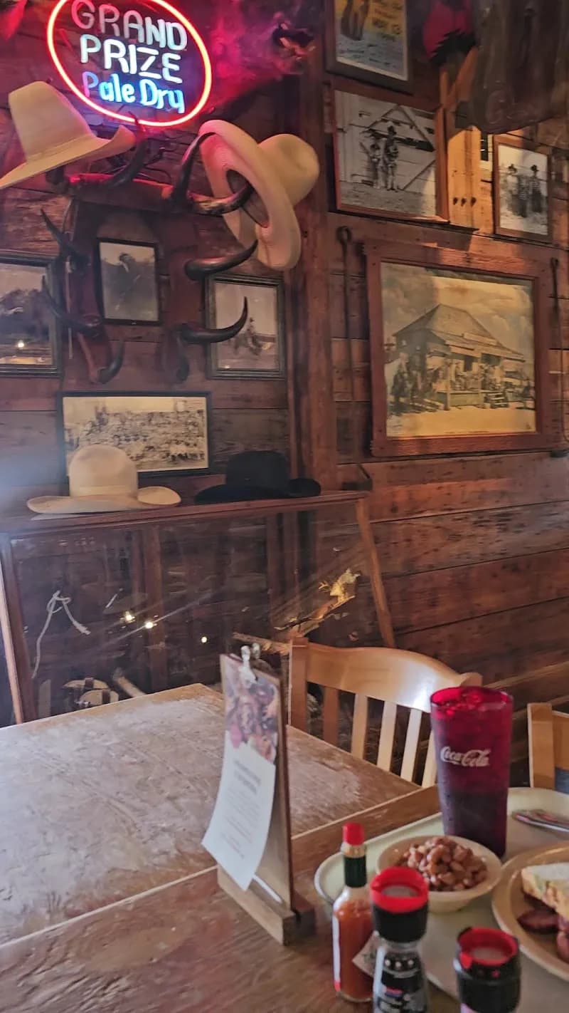 View of Goode Company Barbeque in Pasadena, TX