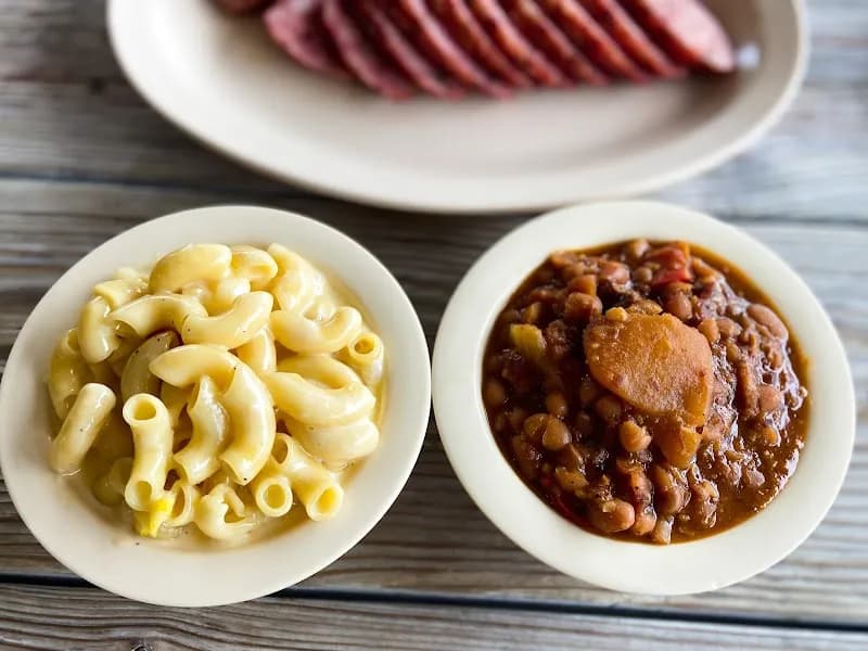 View of Goode Company Barbeque in Pasadena, TX